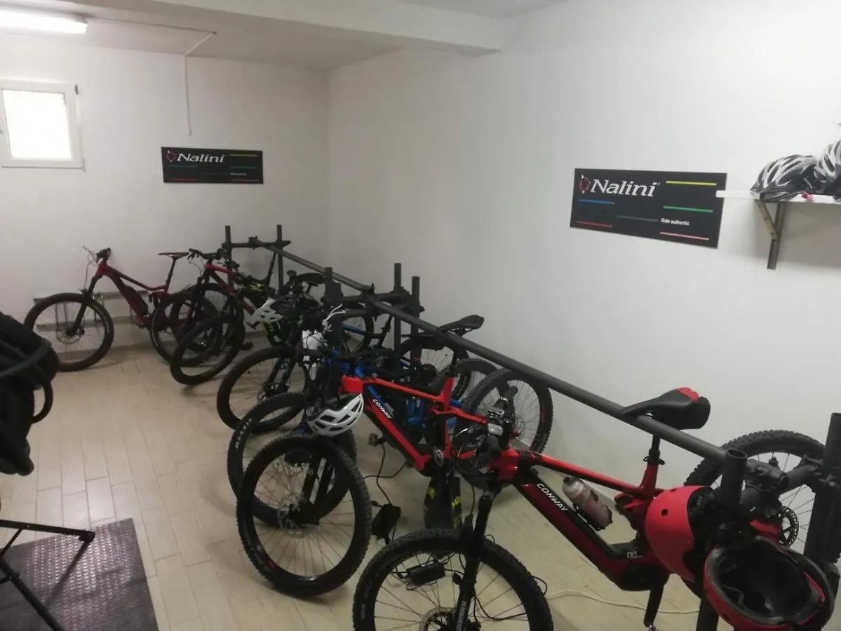 Hotel Tirrena Bike & Country Hotel Portoferraio 3*,  Italy